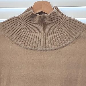 Club Monaco Cashmere Turtleneck sweater